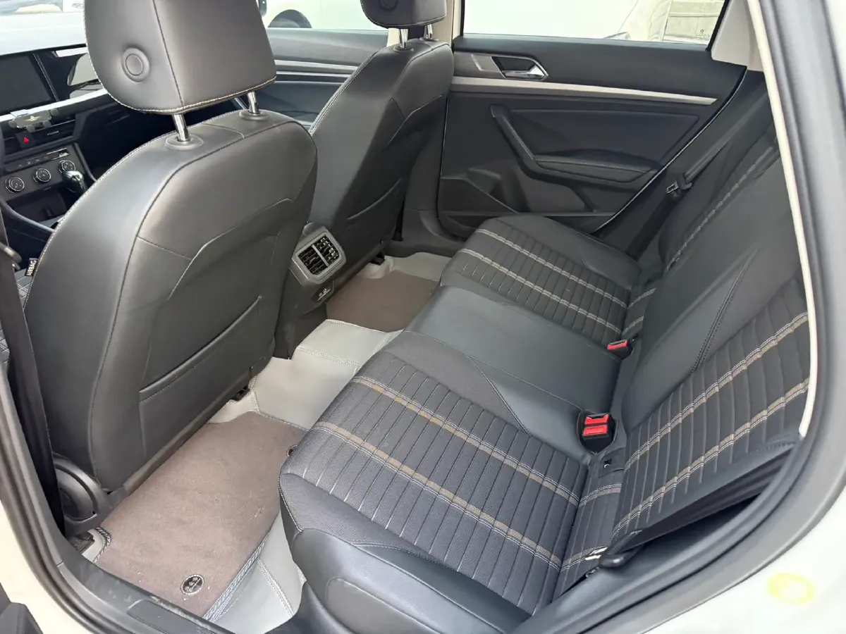 2021 Volkswagen Lavida 1.4T 150HP L4 7DCT,autocango,china used car exporter,china ev exporter,chinese used car exporter,chinese used ev exporter