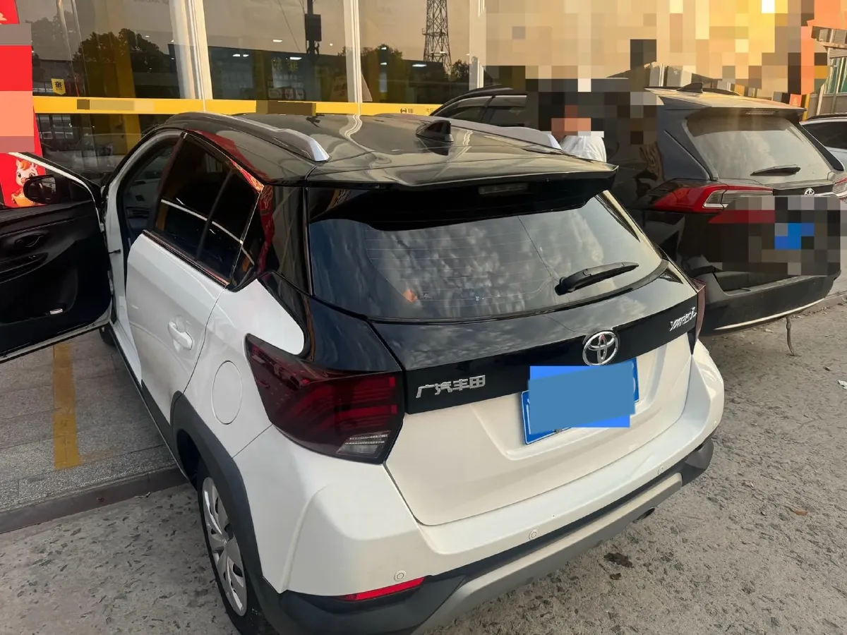 2022 Toyota Yaris L 1.5L 112HP L4 CVT,autocango,china used car exporter,china ev exporter,chinese used car exporter,chinese used ev exporter