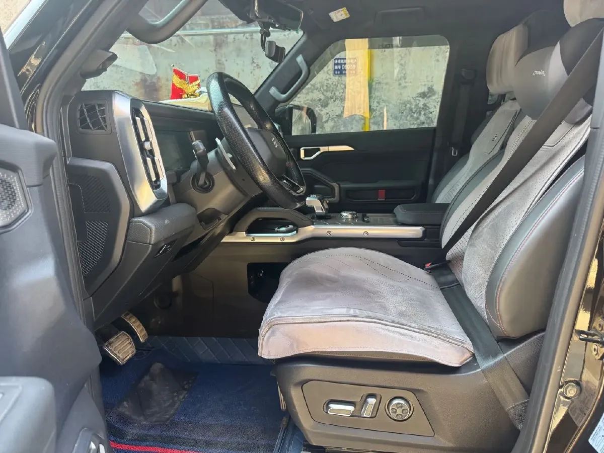 2023 Jetour Traveller 2.0T 254HP L4 7DCT,autocango,china used car exporter,china ev exporter,chinese used car exporter,chinese used ev exporter