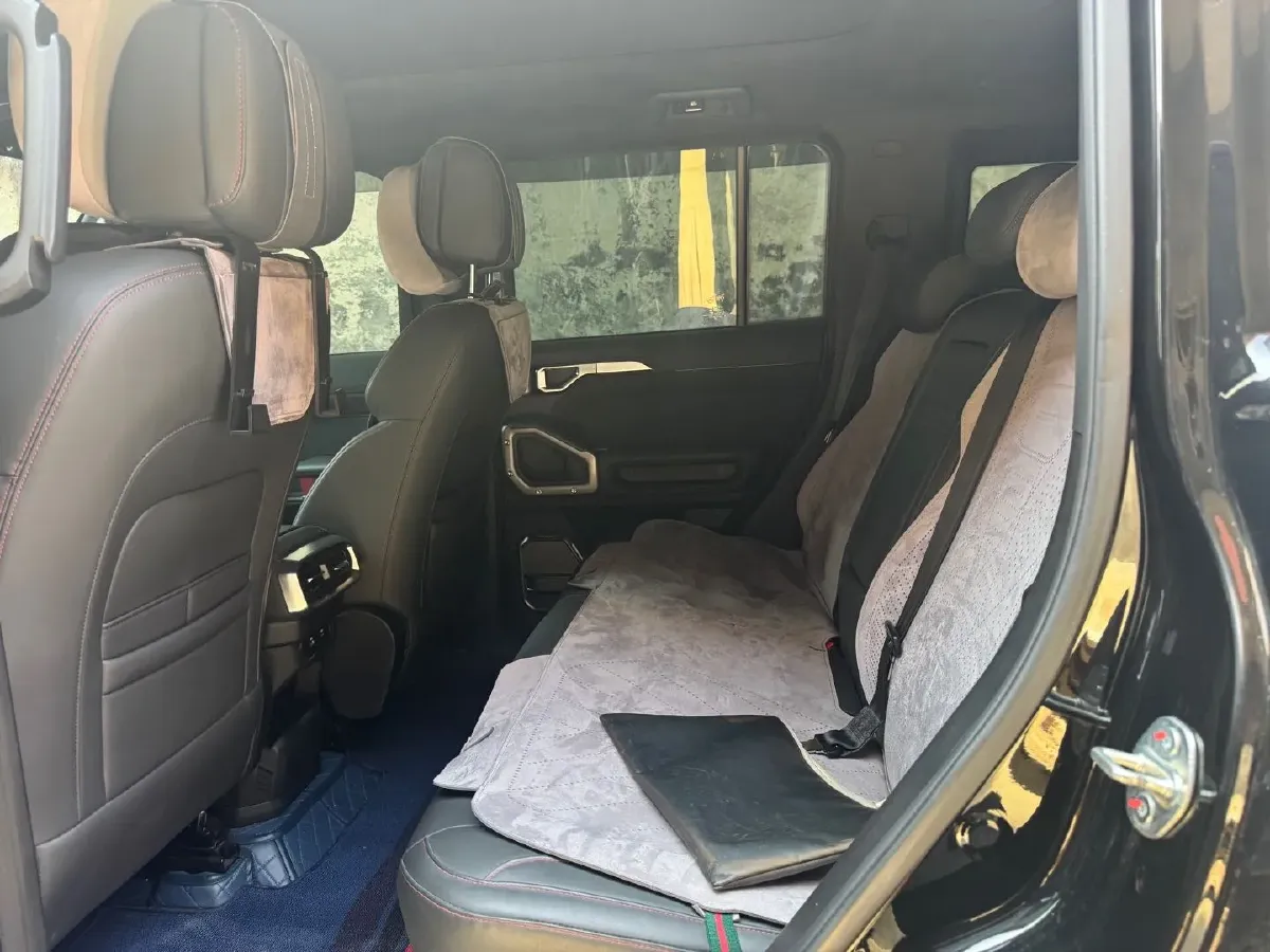 2023 Jetour Traveller 2.0T 254HP L4 7DCT,autocango,china used car exporter,china ev exporter,chinese used car exporter,chinese used ev exporter