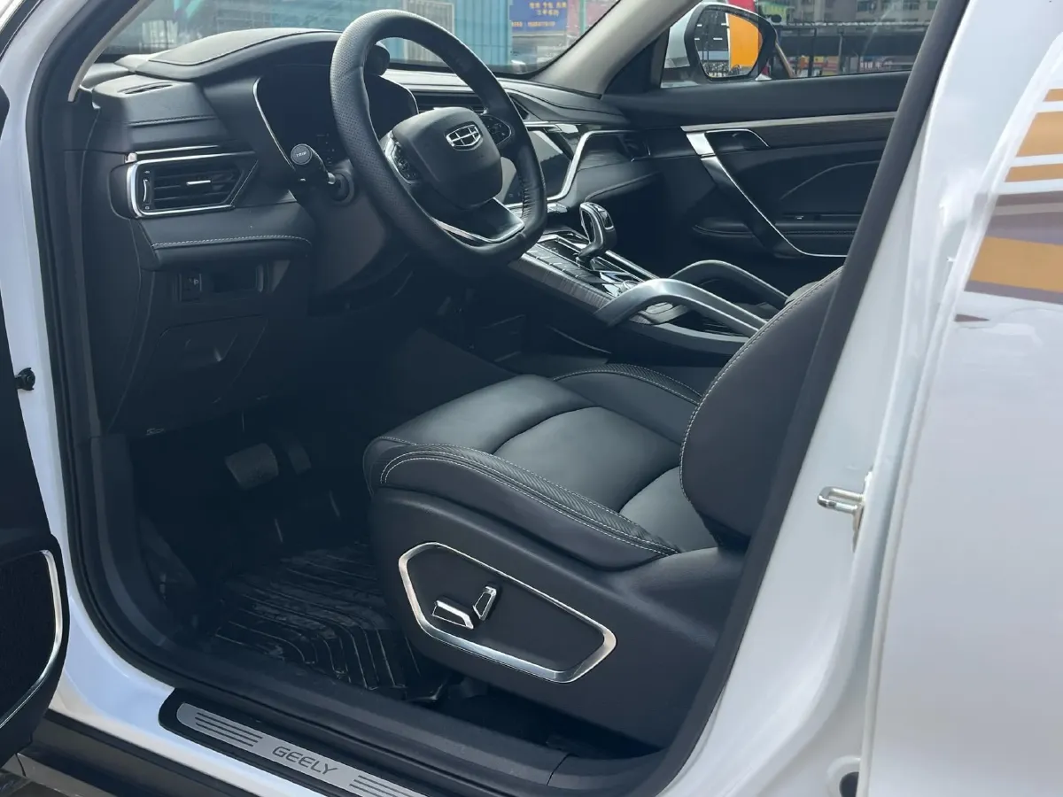 2020 Geely Azkarra 1.8T 184HP L4 7DCT,autocango,china used car exporter,china ev exporter,chinese used car exporter,chinese used ev exporter