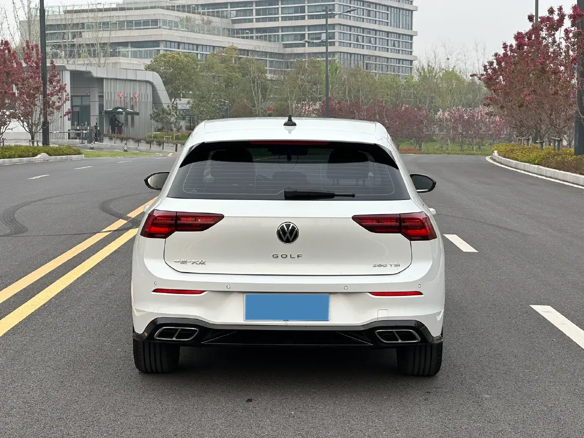 2023 Volkswagen Golf 1.4T 150HP L4 7DCT,autocango,china used car exporter,china ev exporter,chinese used car exporter,chinese used ev exporter