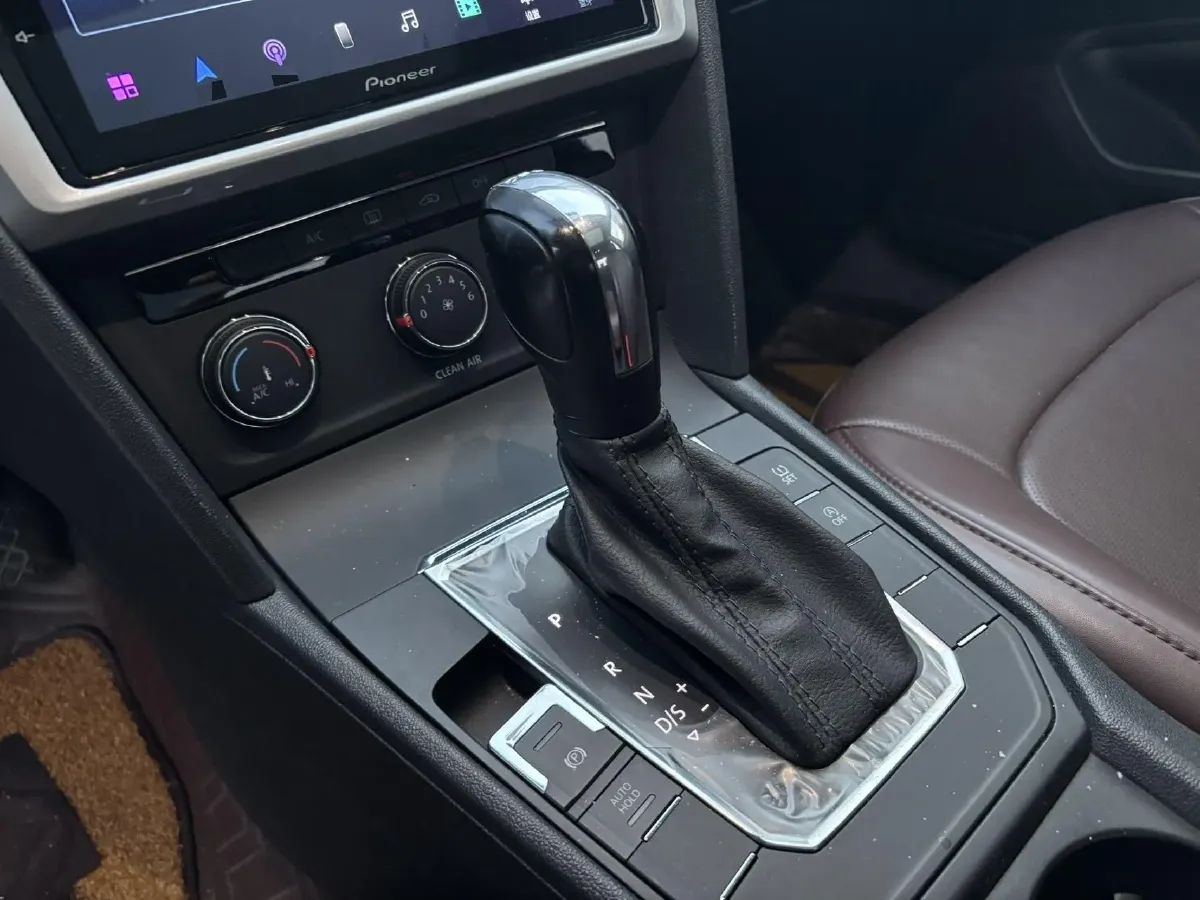 2019 Volkswagen Lamando 1.4T 131HP L4 7DCT,autocango,china used car exporter,china ev exporter,chinese used car exporter,chinese used ev exporter