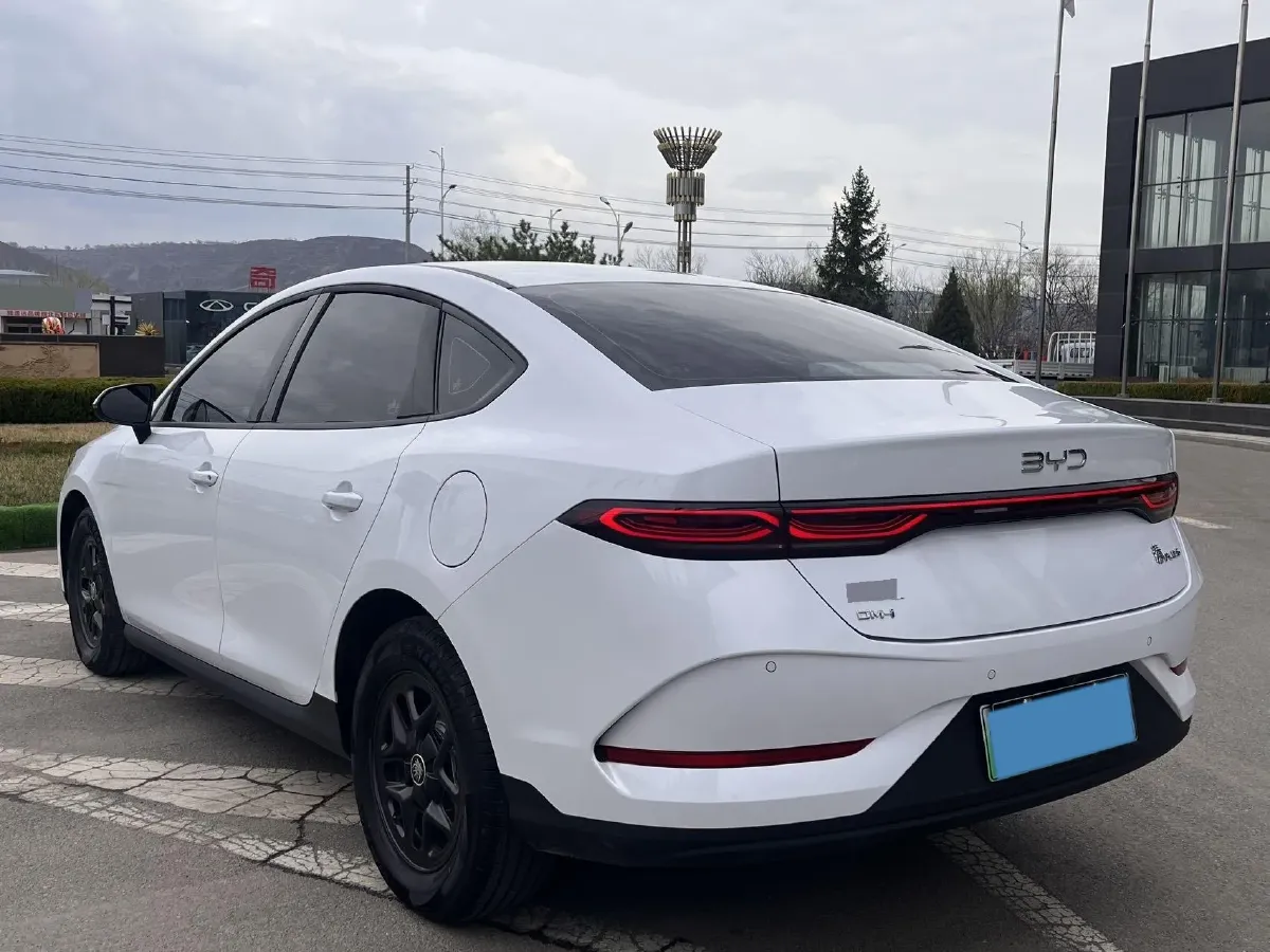 2025 BYD Qin Plus 1.5L 101HP L4 E-CVT PHEV 7.68KWH,autocango,china used car exporter,china ev exporter,chinese used car exporter,chinese used ev exporter