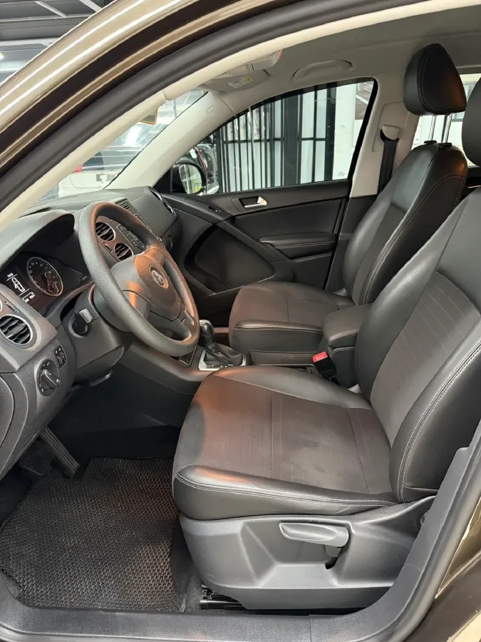 2017 MAXUS T60 2.0T 224HP L4 6AT,autocango,china used car exporter,china ev exporter,chinese used car exporter,chinese used ev exporter