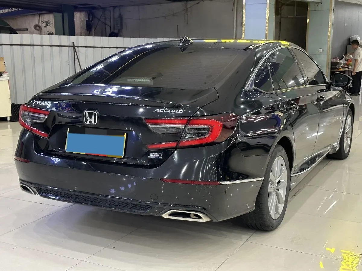 2022 Honda Accord 1.5T 194HP L4 CVT,autocango,china used car exporter,china ev exporter,chinese used car exporter,chinese used ev exporter