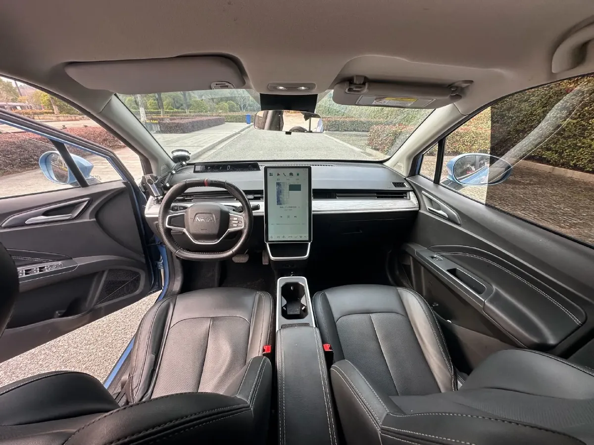 2022 Leapmotor T03 BEV 41KWH,autocango,china used car exporter,china ev exporter,chinese used car exporter,chinese used ev exporter