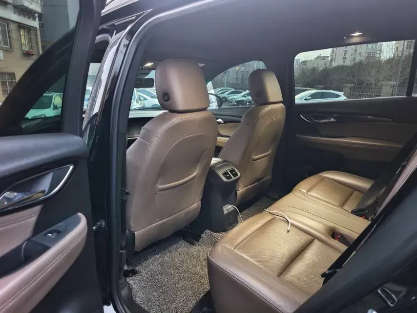 2022 Buick EnvisionPlus 2.0T 237HP L4 9AT,autocango,china used car exporter,china ev exporter,chinese used car exporter,chinese used ev exporter