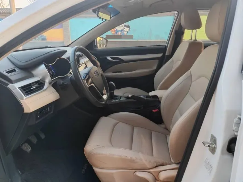 2019 Geely Emgrand 1.5L 109HP L4 5MT,autocango,china used car exporter,china ev exporter,chinese used car exporter,chinese used ev exporter