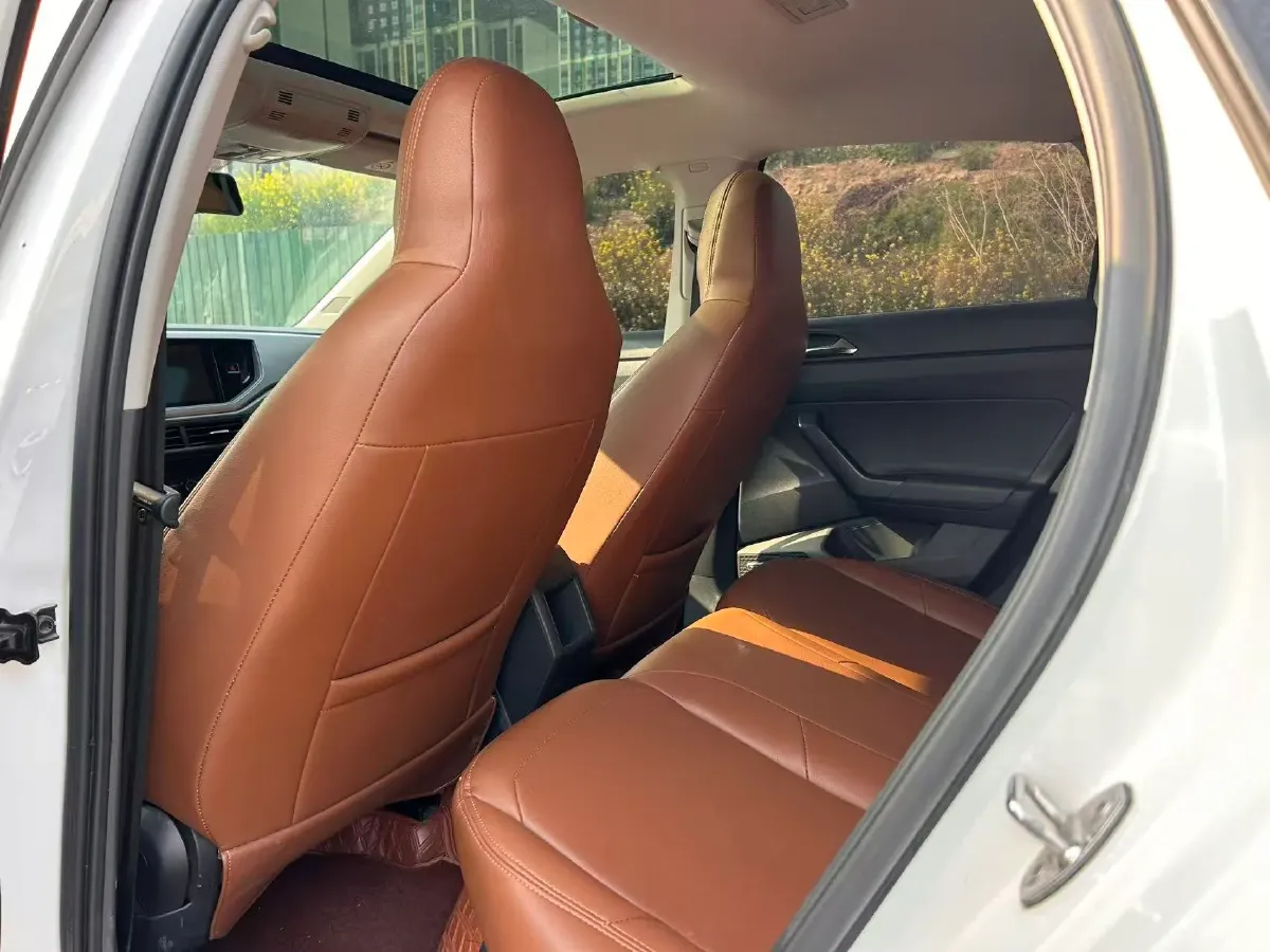 2021 Bestune T55 1.5T 169HP L4 7DCT,autocango,china used car exporter,china ev exporter,chinese used car exporter,chinese used ev exporter