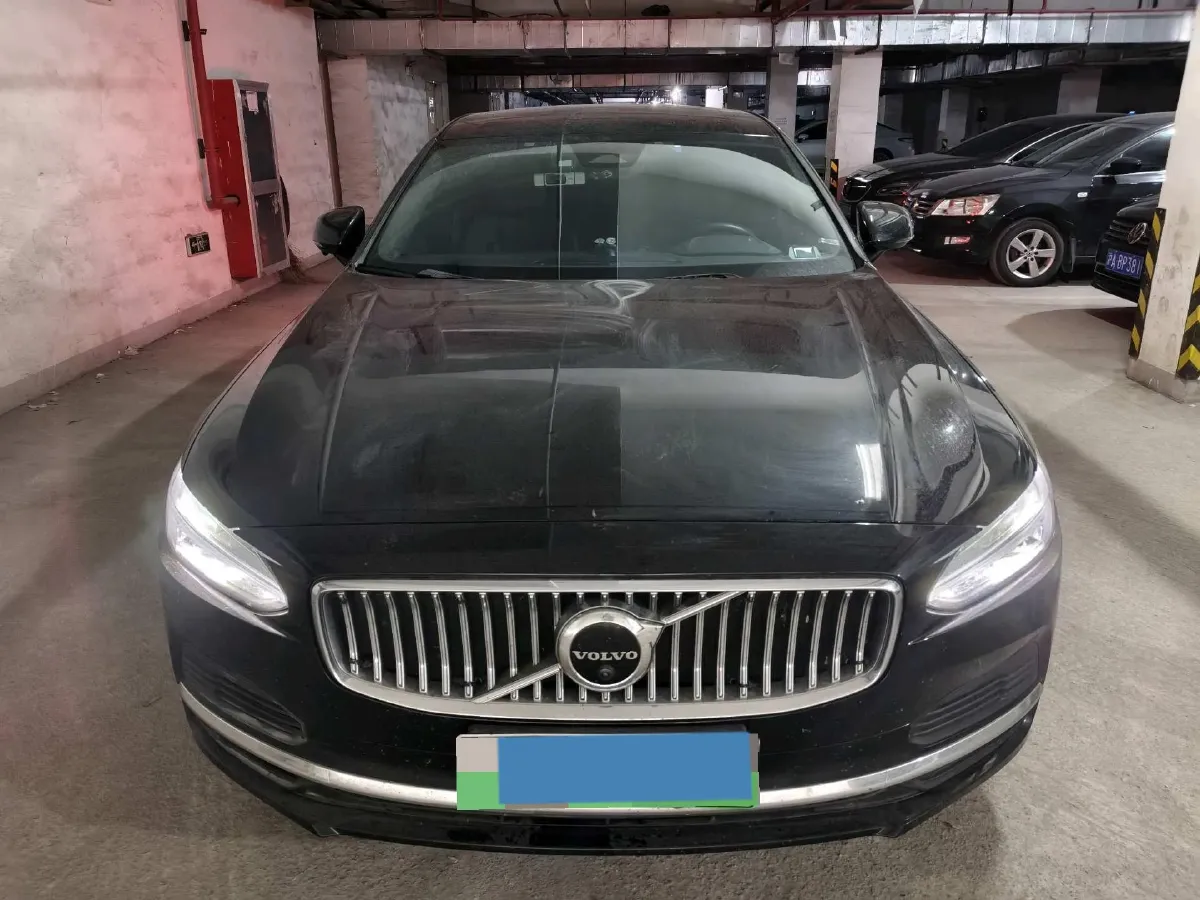 2022 Volvo S90 PHEV 2.0T 303HP L4 8AT PHEV 11.6KWH,autocango,china used car exporter,china ev exporter,chinese used car exporter,chinese used ev exporter