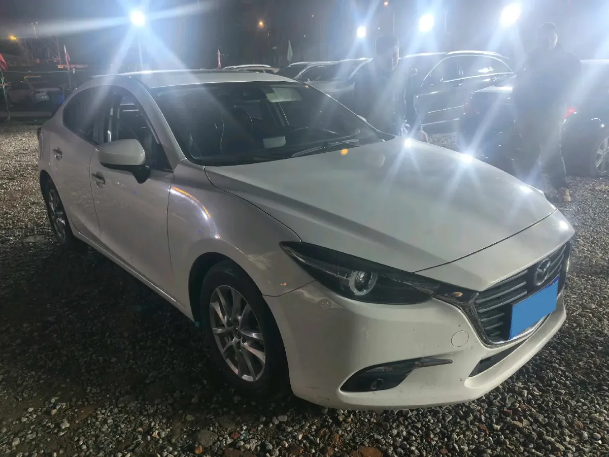 2017 Mazda 3 Axela 1.5L 117HP L4 6AT,autocango,china used car exporter,china ev exporter,chinese used car exporter,chinese used ev exporter