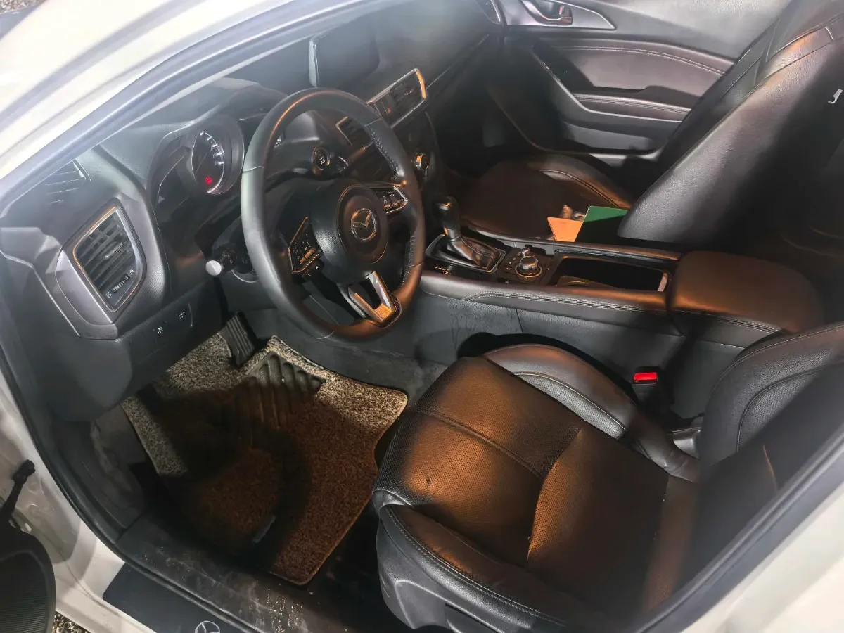 2017 Mazda 3 Axela 1.5L 117HP L4 6AT,autocango,china used car exporter,china ev exporter,chinese used car exporter,chinese used ev exporter