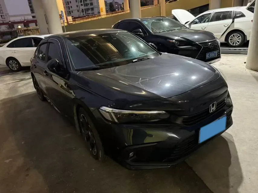 2023 Honda Civic 1.5T 182HP L4 CVT,autocango,china used car exporter,china ev exporter,chinese used car exporter,chinese used ev exporter
