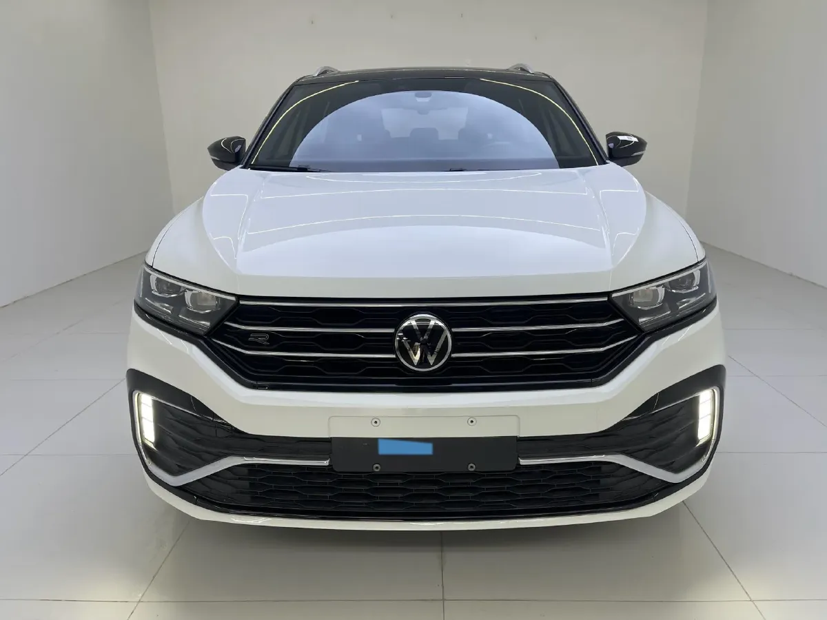 2022 Volkswagen T-Roc 1.4T 150HP L4 7DCT,autocango,china used car exporter,china ev exporter,chinese used car exporter,chinese used ev exporter