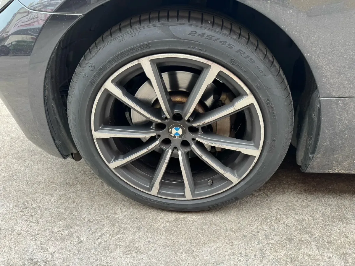 2022 BMW 6 Series GT 2.0T 245HP L4 8AT,autocango,china used car exporter,china ev exporter,chinese used car exporter,chinese used ev exporter