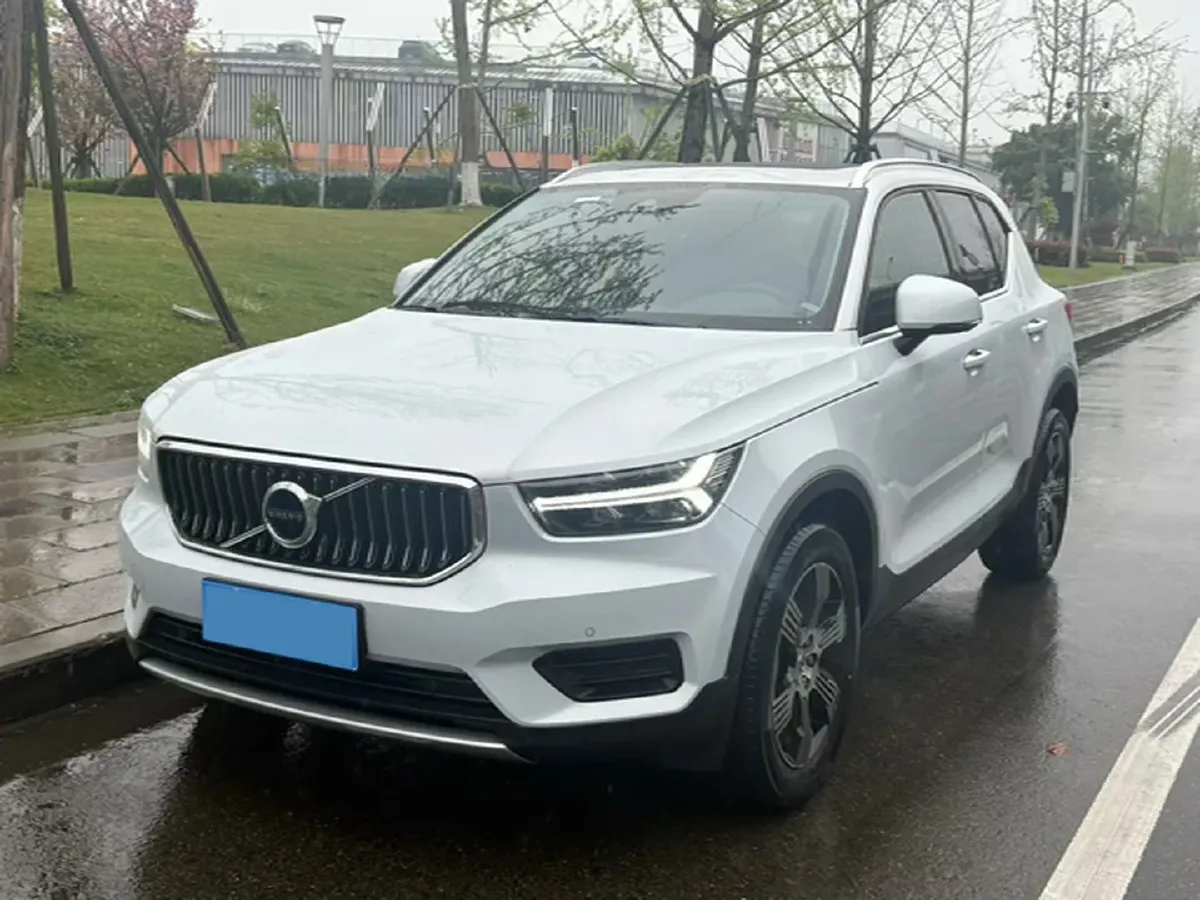 2020 Volvo XC40 1.5T 163HP L3 8AT,autocango,china used car exporter,china ev exporter,chinese used car exporter,chinese used ev exporter