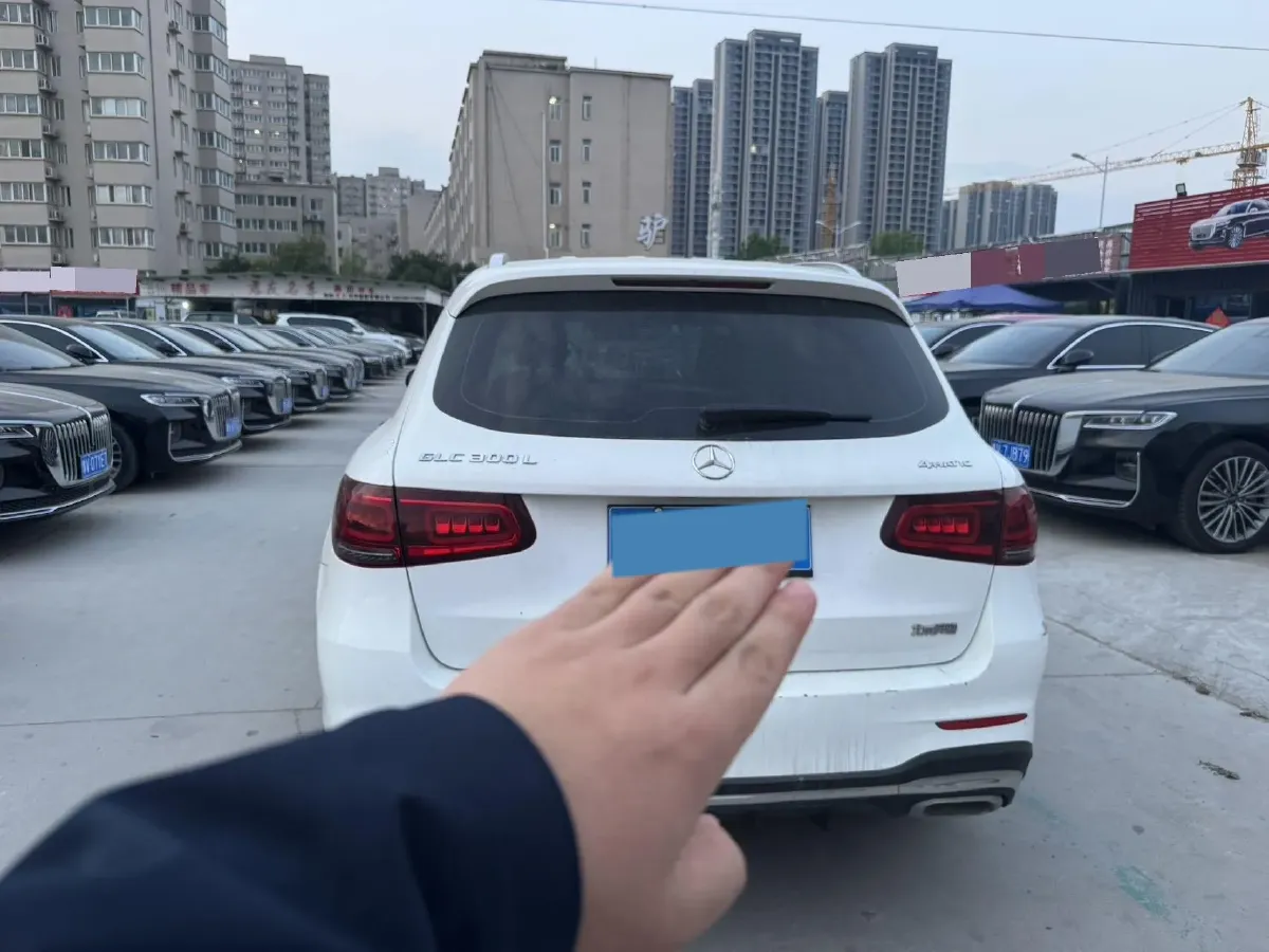 2021 Mercedes-Benz GLC Class 2.0T 258HP L4 9AT,autocango,china used car exporter,china ev exporter,chinese used car exporter,chinese used ev exporter