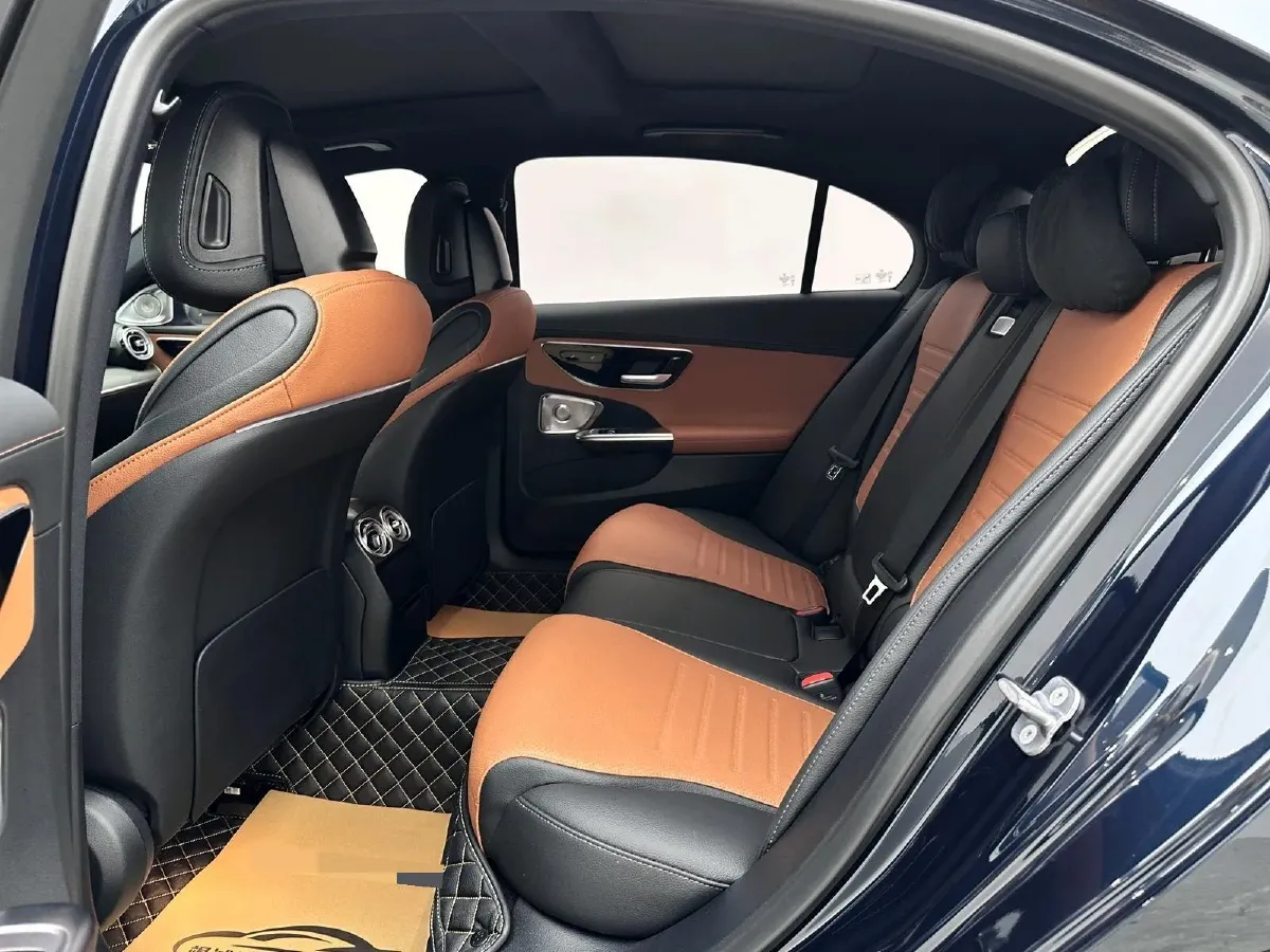 2024 Mercedes-Benz C Class 1.5T 204HP L4 9AT,autocango,china used car exporter,china ev exporter,chinese used car exporter,chinese used ev exporter