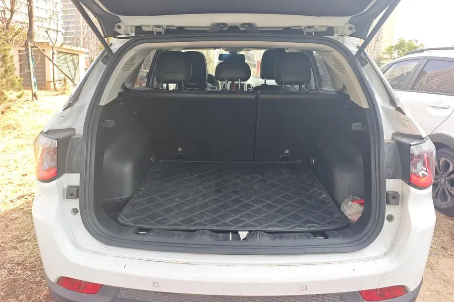 2017 Jeep Compass 1.4T 165HP L4 7DCT,autocango,china used car exporter,china ev exporter,chinese used car exporter,chinese used ev exporter