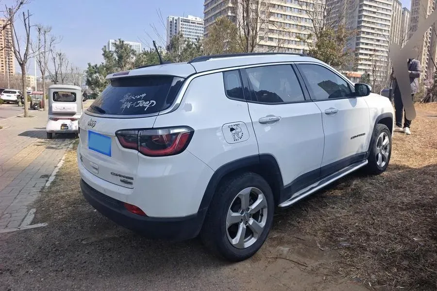 2017 Jeep Compass 1.4T 165HP L4 7DCT,autocango,china used car exporter,china ev exporter,chinese used car exporter,chinese used ev exporter
