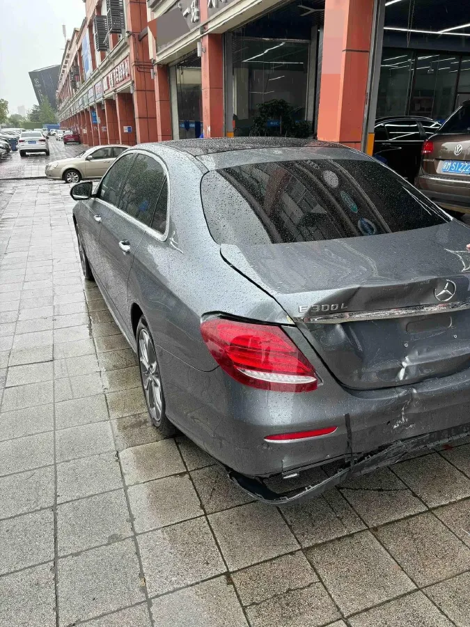 2020 Mercedes-Benz E Class 2.0T 258HP L4 9AT,autocango,china used car exporter,china ev exporter,chinese used car exporter,chinese used ev exporter
