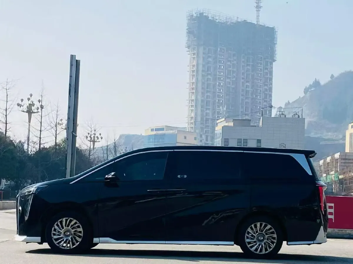 2023 GAC Trumpchi M8 2.0T 190HP L4 E-CVT Hybrid,autocango,china used car exporter,china ev exporter,chinese used car exporter,chinese used ev exporter