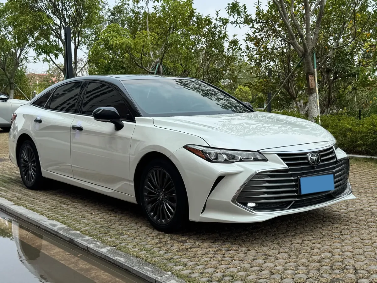 2019 Toyota Avalon 2.5L 209HP L4 8AT,autocango,china used car exporter,china ev exporter,chinese used car exporter,chinese used ev exporter