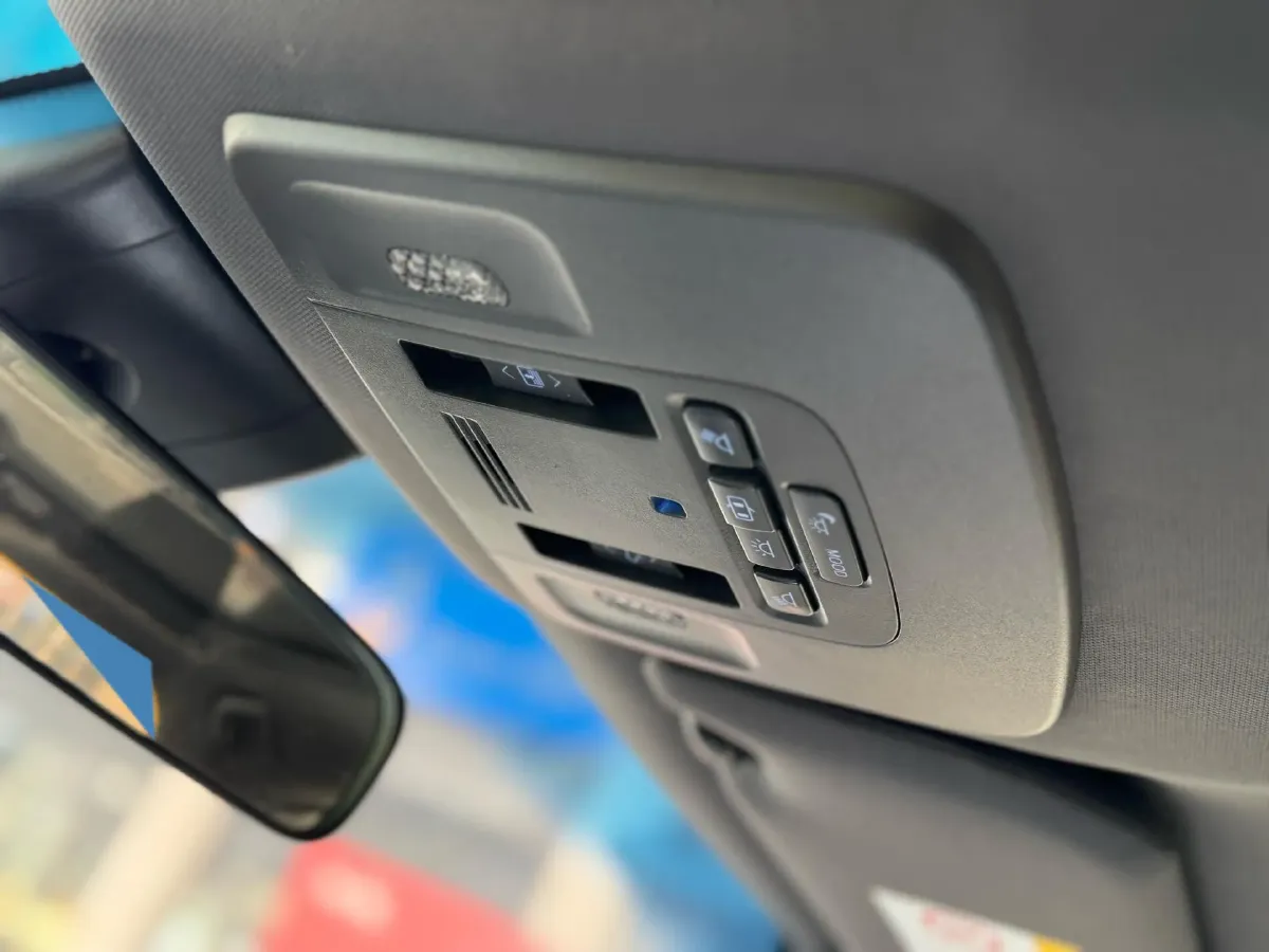 2019 Toyota Avalon 2.5L 209HP L4 8AT,autocango,china used car exporter,china ev exporter,chinese used car exporter,chinese used ev exporter