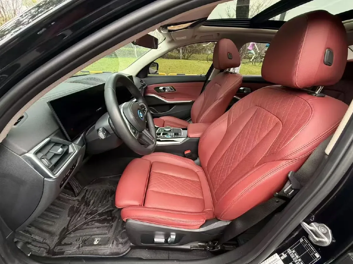 2024 BMW i3 BEV 70KWH,autocango,china used car exporter,china ev exporter,chinese used car exporter,chinese used ev exporter