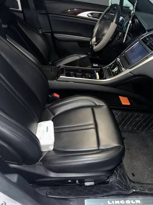 2020 Lincoln MKZ 2.0T 196HP L4 6AT,autocango,china used car exporter,china ev exporter,chinese used car exporter,chinese used ev exporter