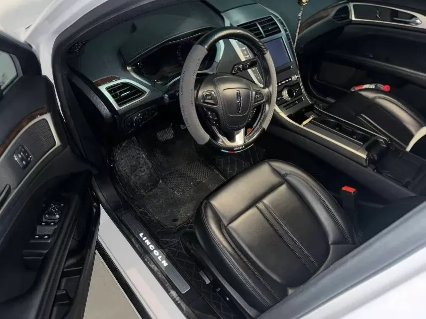 2020 Lincoln MKZ 2.0T 196HP L4 6AT,autocango,china used car exporter,china ev exporter,chinese used car exporter,chinese used ev exporter