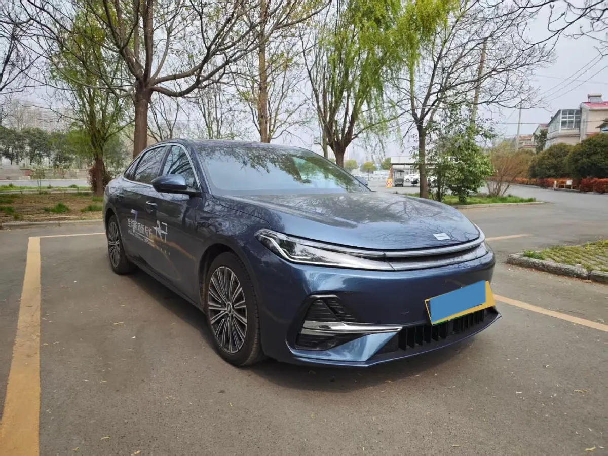 2025 Geely Galaxy A7 1.5L 112HP L4 1DHT PHEV,autocango,china used car exporter,china ev exporter,chinese used car exporter,chinese used ev exporter