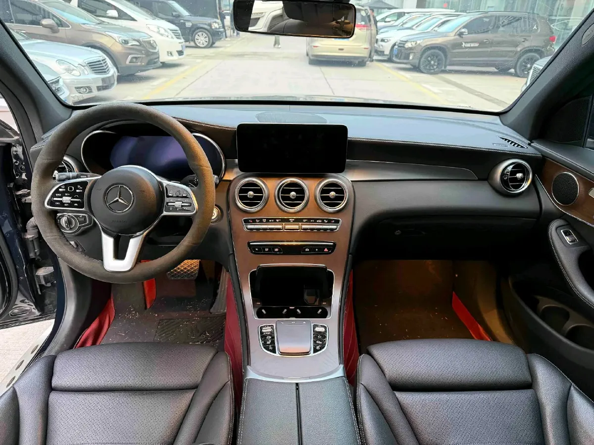 2022 Mercedes-Benz GLC Class 2.0T 258HP L4 9AT,autocango,china used car exporter,china ev exporter,chinese used car exporter,chinese used ev exporter