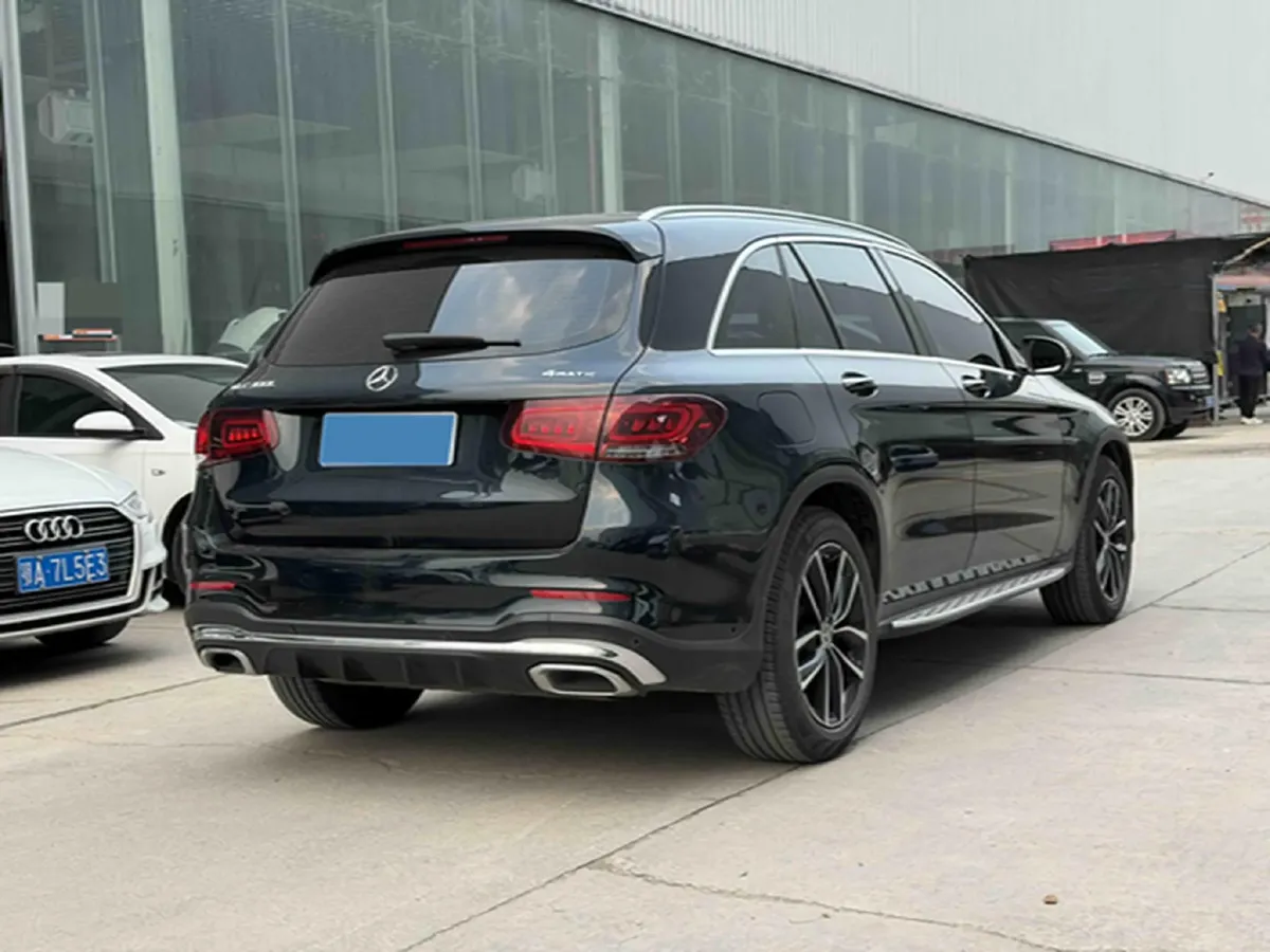 2022 Mercedes-Benz GLC Class 2.0T 258HP L4 9AT,autocango,china used car exporter,china ev exporter,chinese used car exporter,chinese used ev exporter
