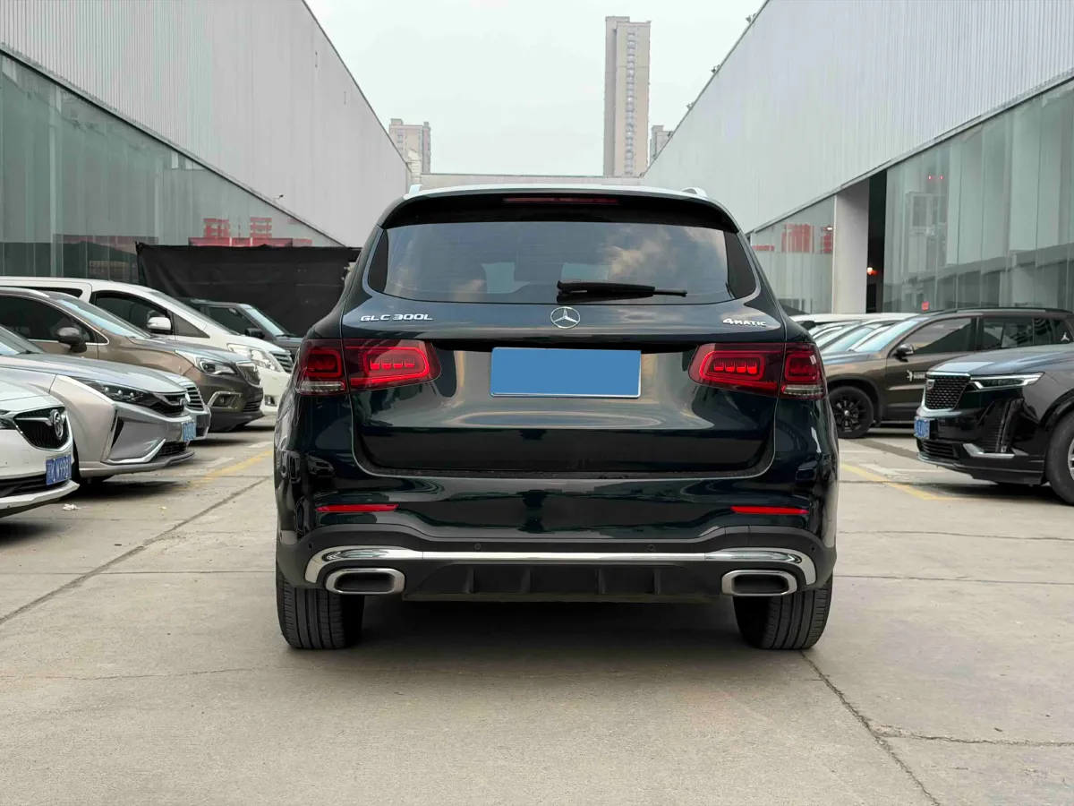 2022 Mercedes-Benz GLC Class 2.0T 258HP L4 9AT,autocango,china used car exporter,china ev exporter,chinese used car exporter,chinese used ev exporter