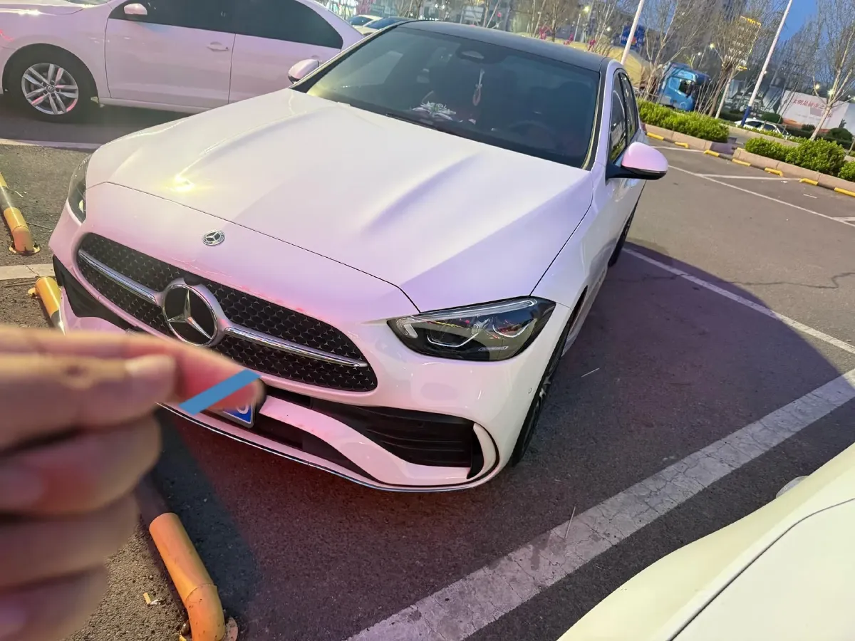 2022 Mercedes-Benz C Class 1.5T 204HP L4 9AT,autocango,china used car exporter,china ev exporter,chinese used car exporter,chinese used ev exporter