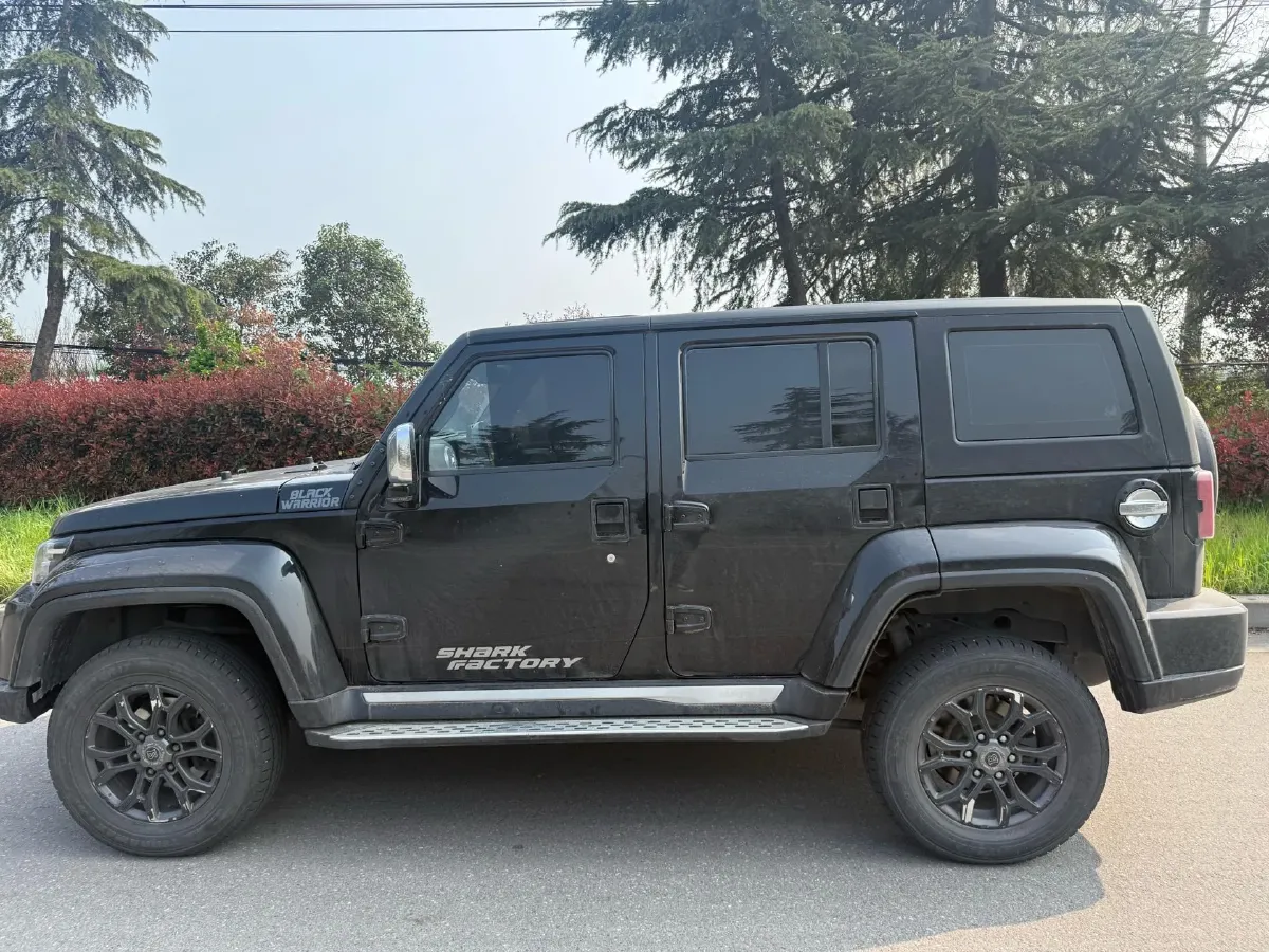 2020 Beijing BJ40 2.0T 224HP L4 8AT,autocango,china used car exporter,china ev exporter,chinese used car exporter,chinese used ev exporter