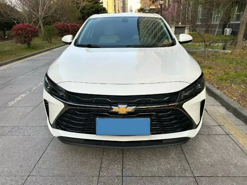 2023 Chevrolet Monza 1.5L 113HP L4 6DCT,autocango,china used car exporter,china ev exporter,chinese used car exporter,chinese used ev exporter