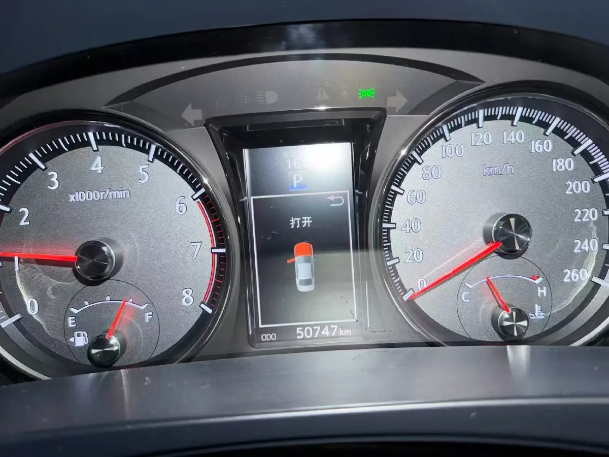 2018 Infiniti Q50L 2.0T 211HP L4 7AT,autocango,china used car exporter,china ev exporter,chinese used car exporter,chinese used ev exporter