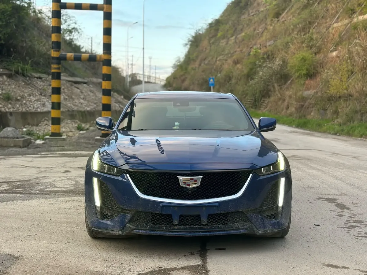 2020 Cadillac CT5 2.0T 241HP L4 10AT,autocango,china used car exporter,china ev exporter,chinese used car exporter,chinese used ev exporter