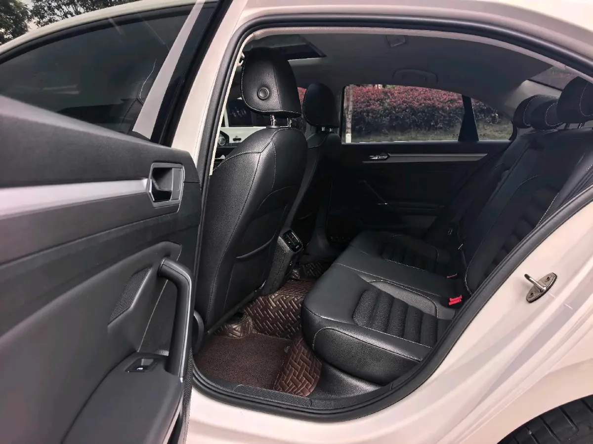 2021 Volkswagen Lamando 1.4T 150HP L4 7DCT,autocango,china used car exporter,china ev exporter,chinese used car exporter,chinese used ev exporter