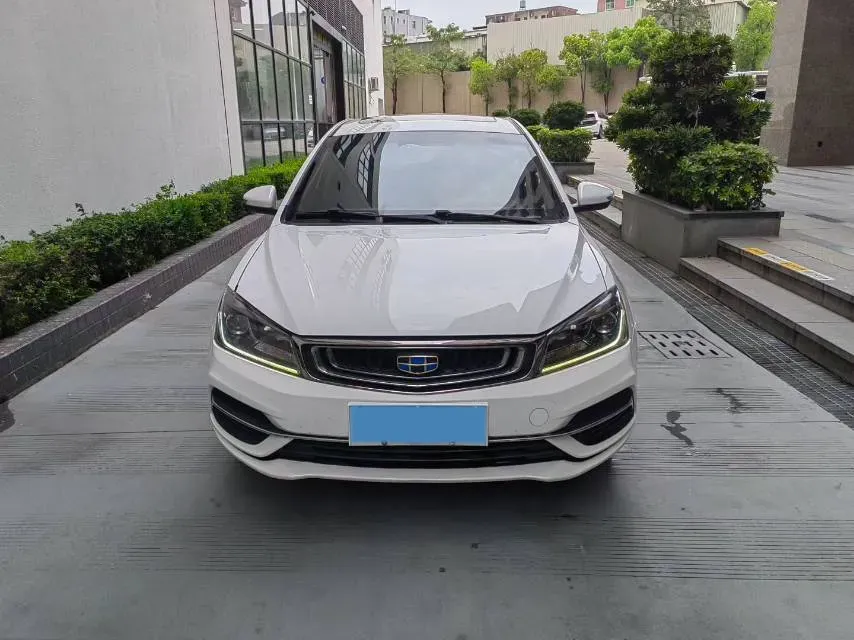 2018 Geely Emgrand 1.5L 109HP L4 5MT,autocango,china used car exporter,china ev exporter,chinese used car exporter,chinese used ev exporter