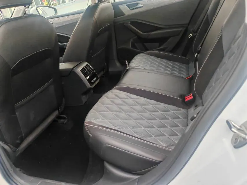 2023 Volkswagen Sagitar 1.5T 160HP L4 7DCT,autocango,china used car exporter,china ev exporter,chinese used car exporter,chinese used ev exporter