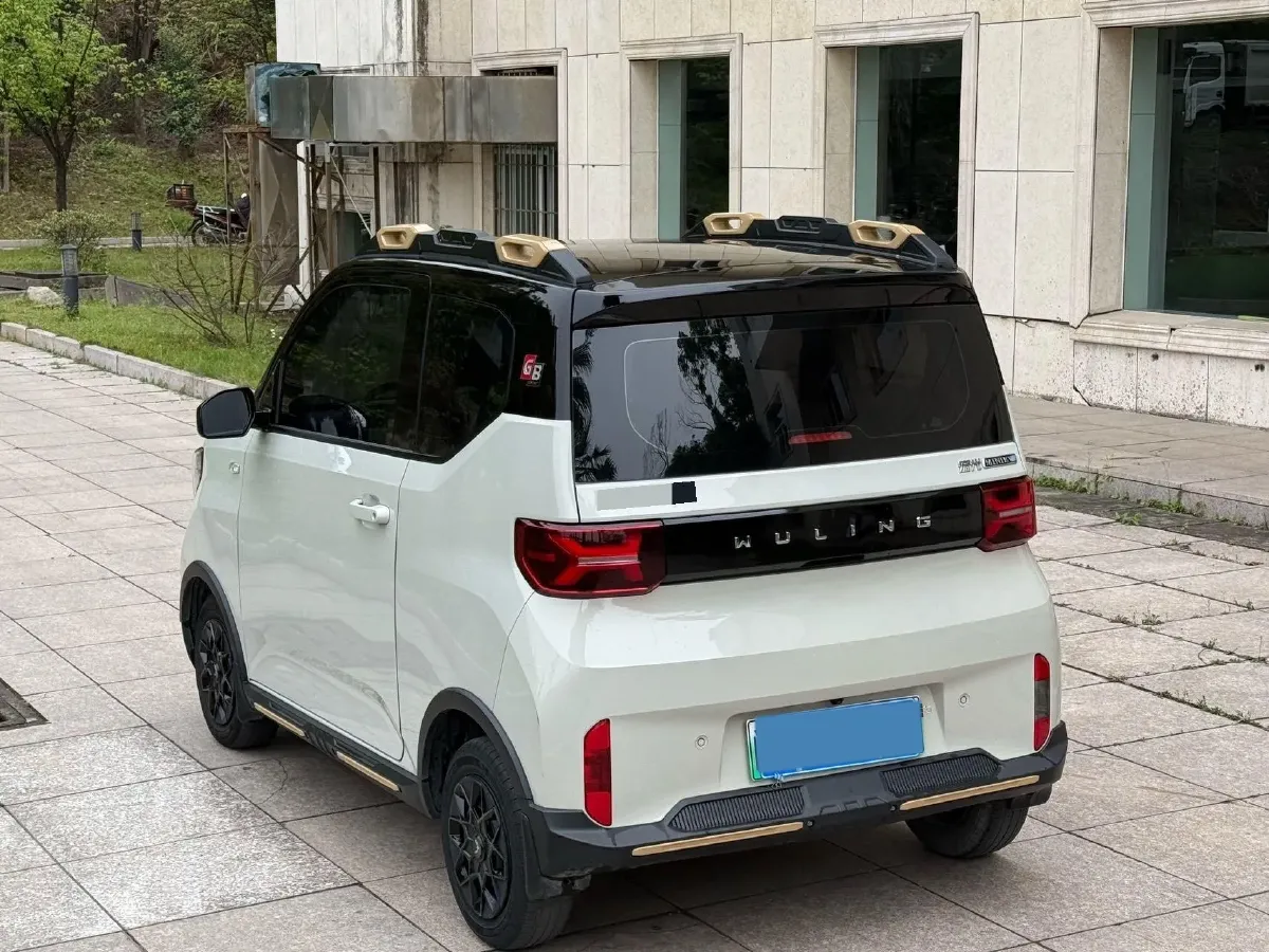 2022 WuLing HongGuang MINI EV BEV 17.3KWH,autocango,china used car exporter,china ev exporter,chinese used car exporter,chinese used ev exporter