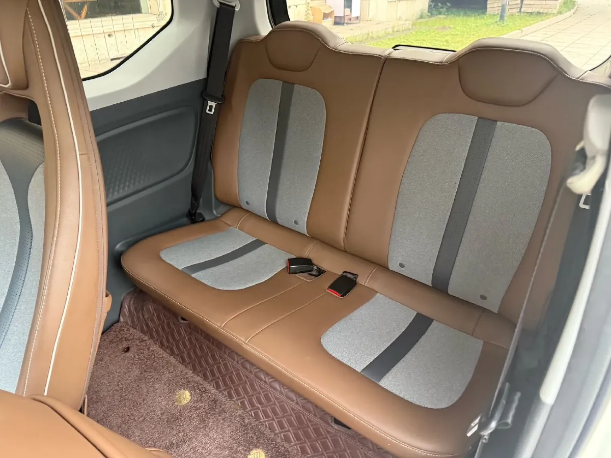 2022 WuLing HongGuang MINI EV BEV 17.3KWH,autocango,china used car exporter,china ev exporter,chinese used car exporter,chinese used ev exporter