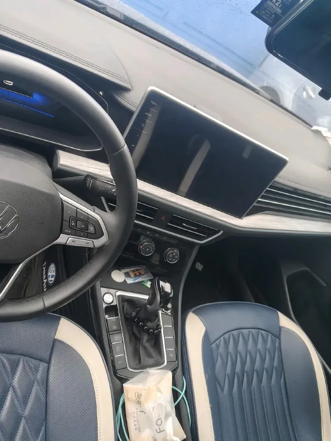 2023 Volkswagen Sagitar 1.5T 160HP L4 7DCT,autocango,china used car exporter,china ev exporter,chinese used car exporter,chinese used ev exporter