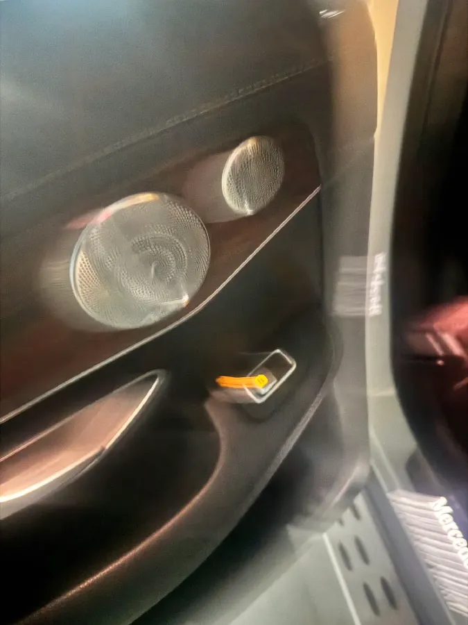 2021 Mercedes-Benz GLC Class 2.0T 258HP L4 9AT,autocango,china used car exporter,china ev exporter,chinese used car exporter,chinese used ev exporter