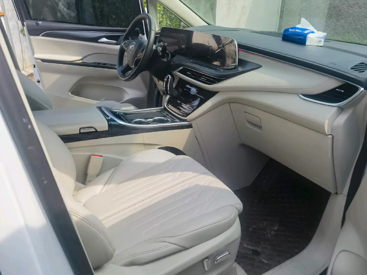 2022 Buick GL8 2.0T 237HP L4 9AT,autocango,china used car exporter,china ev exporter,chinese used car exporter,chinese used ev exporter