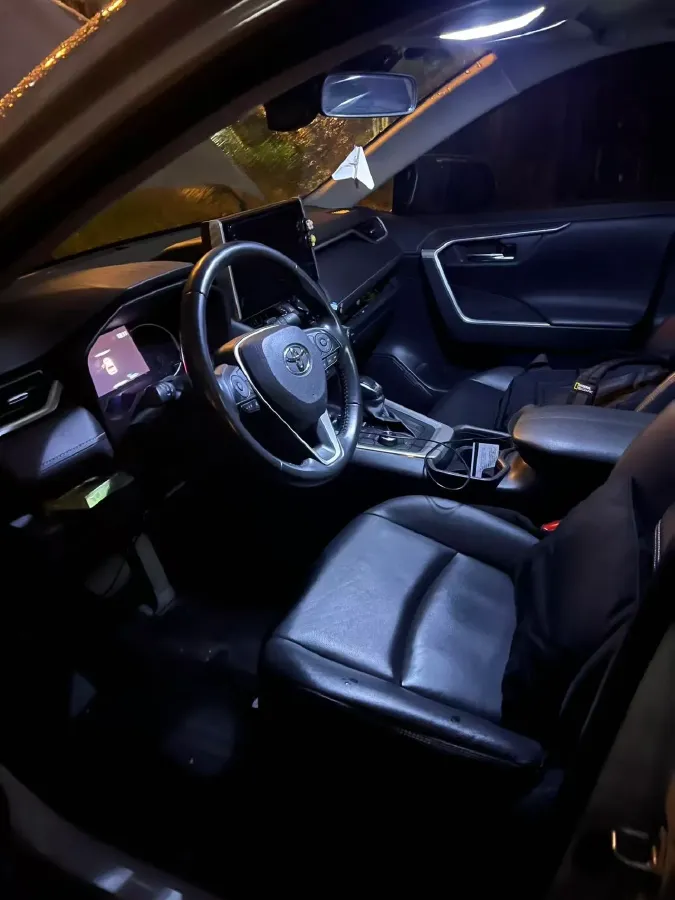 2020 Toyota RAV4 2.5L 178HP L4 E-CVT Hybrid,autocango,china used car exporter,china ev exporter,chinese used car exporter,chinese used ev exporter